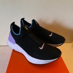 Nike React phantom 2. EUC. 8